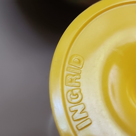 Colorful MCM INGRID Wine Glass Set - Picture 4 of 13